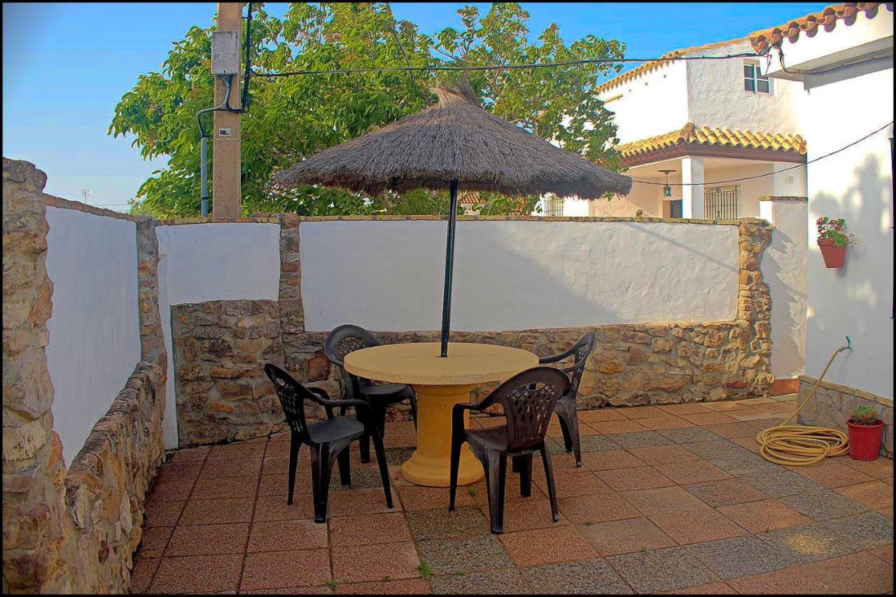 קוניל דה לה פרונטרה Chalet Con Piscina Privada מראה חיצוני תמונה