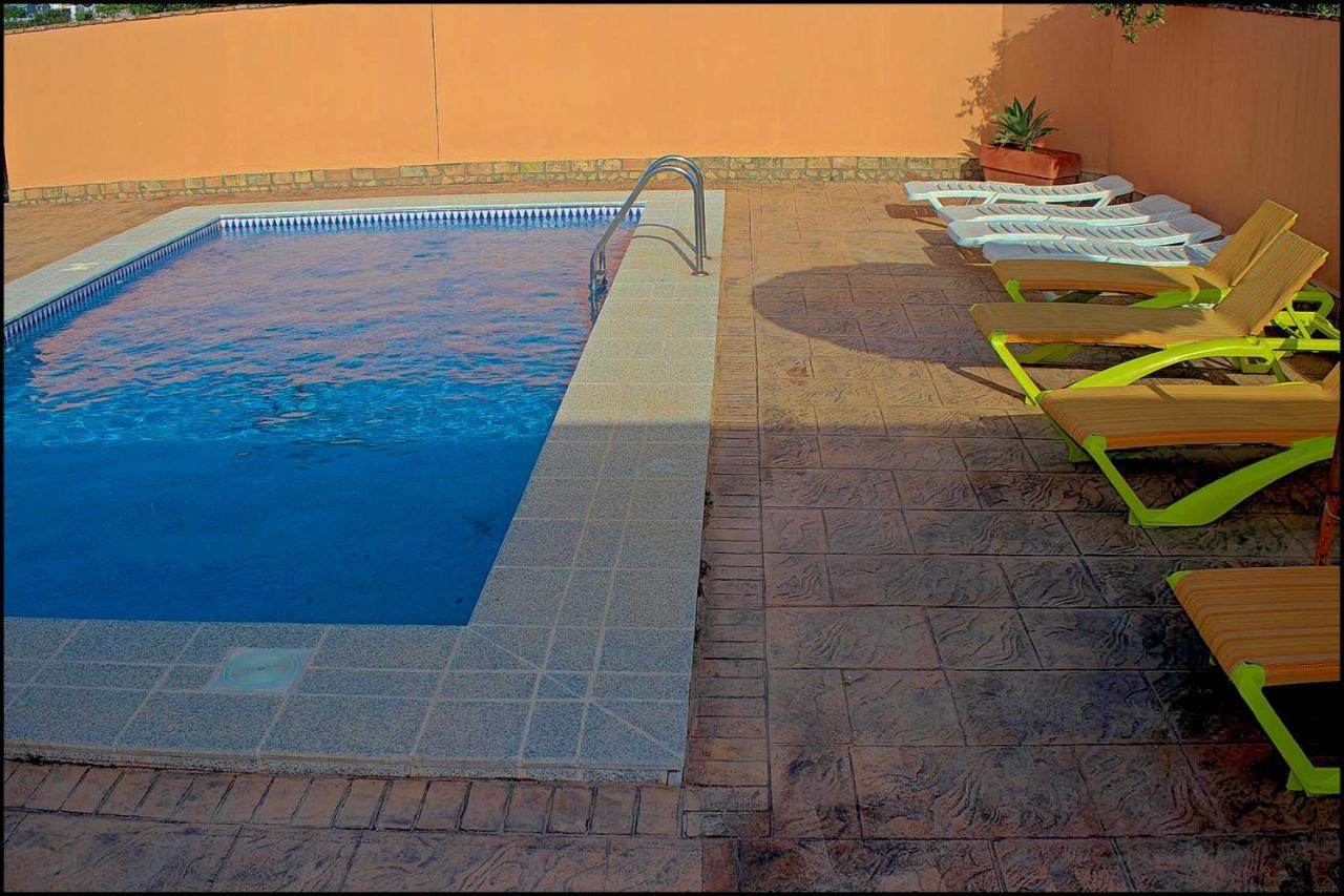 קוניל דה לה פרונטרה Chalet Con Piscina Privada מראה חיצוני תמונה